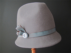 中折れ帽